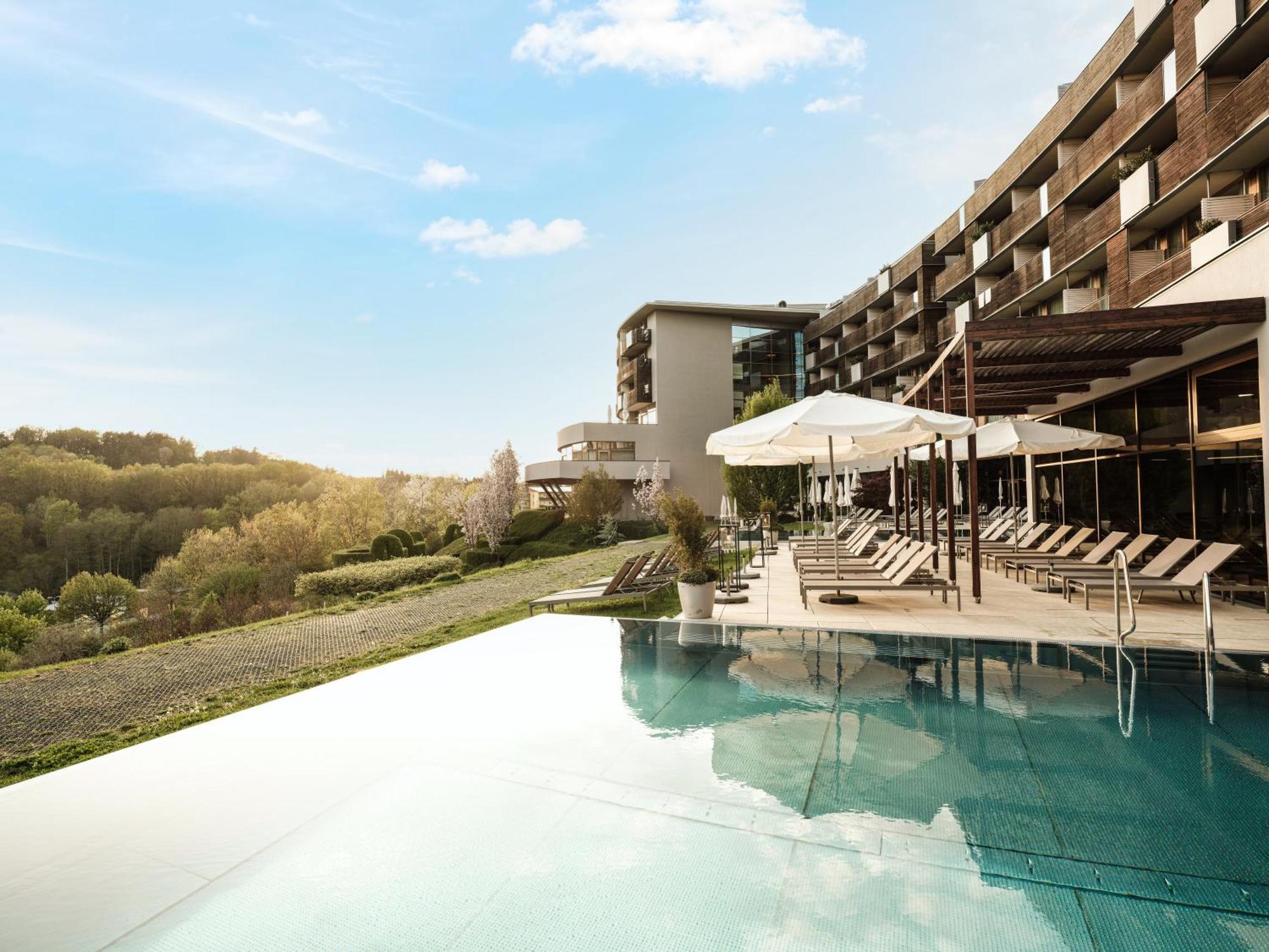 Falkensteiner Balance Resort Stegersbach - Adults Only Екстер'єр фото The Hotel