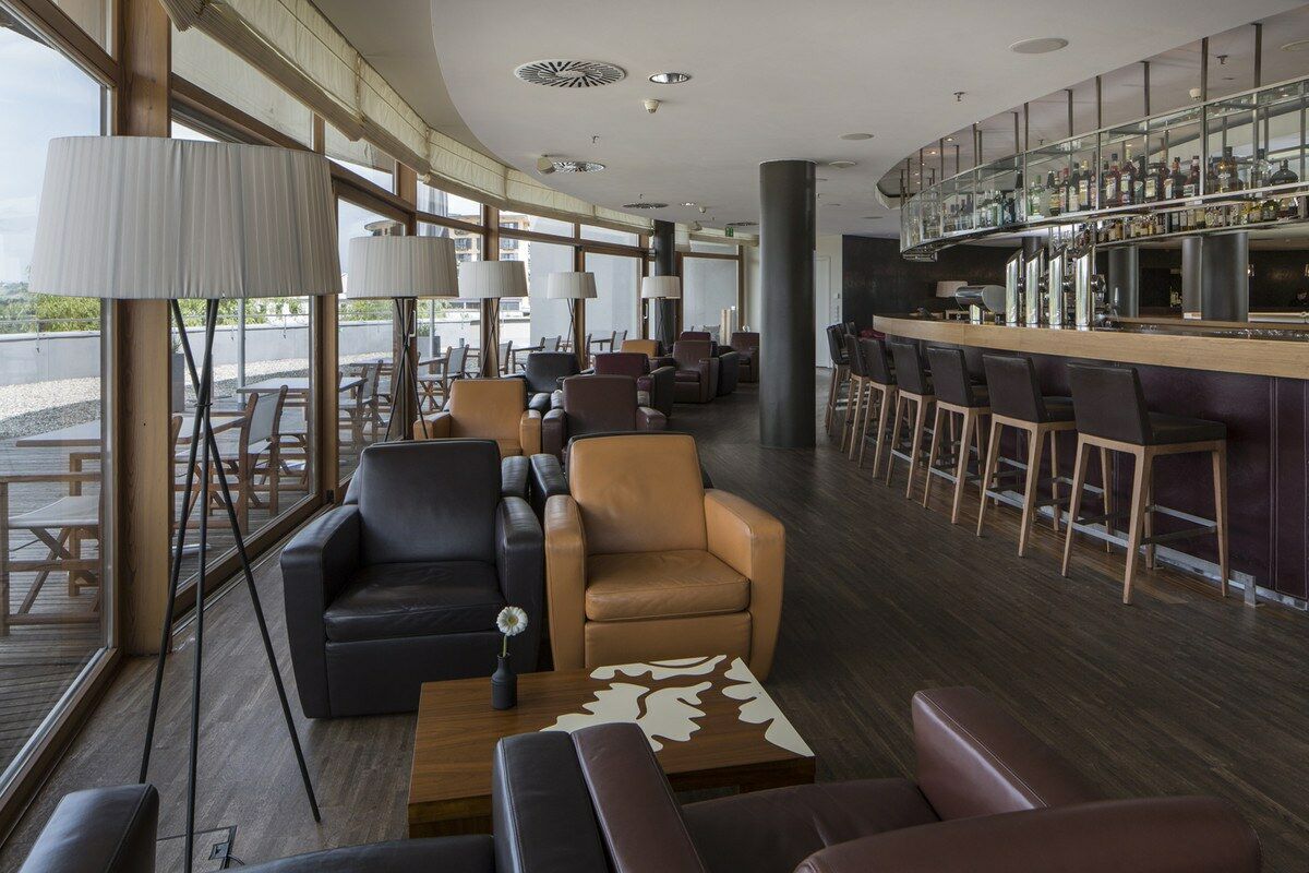 Falkensteiner Balance Resort Stegersbach - Adults Only Екстер'єр фото The lounge at the airport